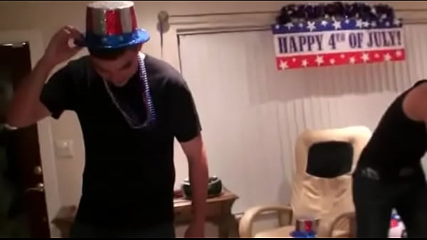 Amateur party bitches banged and jizzed in an orgy sex