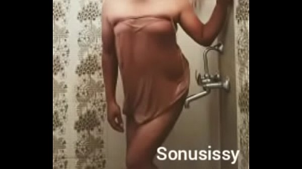 Download Video - Sonu nude In bathroom