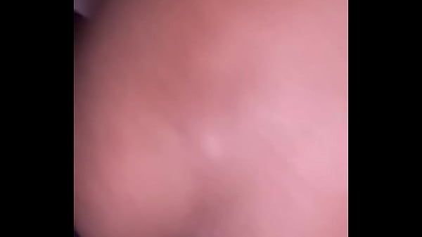Thick black girl cremes on dick