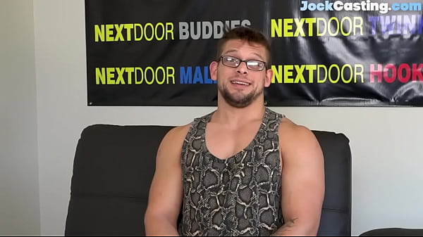 Ripped casting wolf intensively tugs his cock