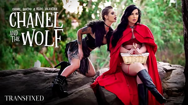 Chanel & The Wolf Chanel Santini, Kleio Valentien