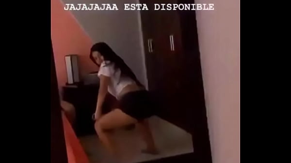 19yo latina from Panama shaking her fat ass