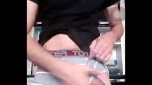 Pauzudo 22cm gozando