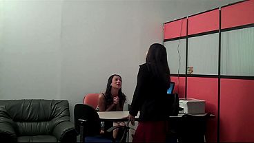 Secretary receives a call from her boyfriend and warms up, masturbates, and even sucks her boss's pussy ***