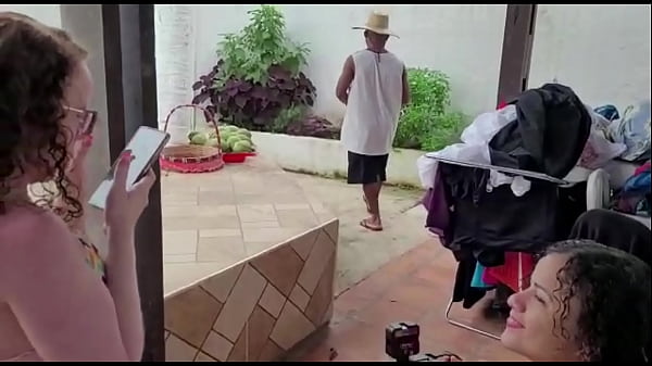 Behind the scenes of Paty Butt's halloween 2022. The bug will catch
