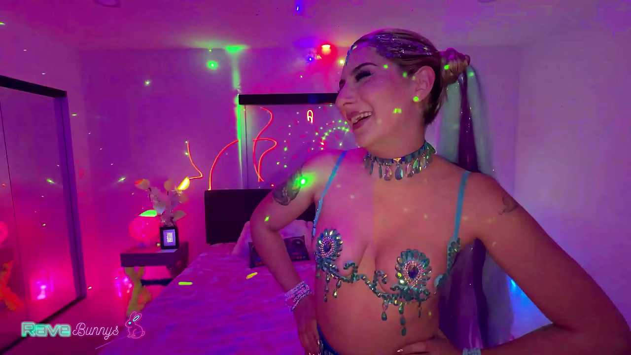 ¡Dahlia Noire convierte un encuentro rave de neón en un viaje lleno de energía!
                    latina creampie blowjob handjob doggystyle tattoo curvy busty lingerie cowgirl deep throat pussy licking party pussy fucking big tits cosplay facial cumshot cum in mouth face fucking big booty wet pussy beautiful face wild sex cum bubbles pretty face wet blowjob bunny girl muchos negros