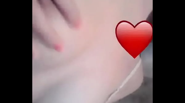 Werita se toca las tetas