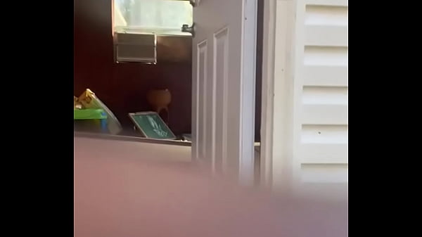 thumb caught public flashing
