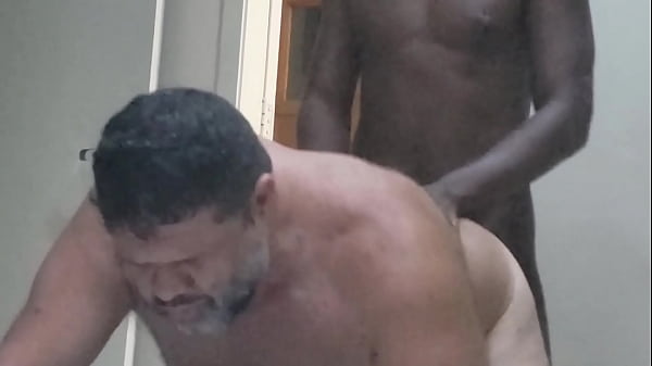 Taking it in Negão's hot ass
