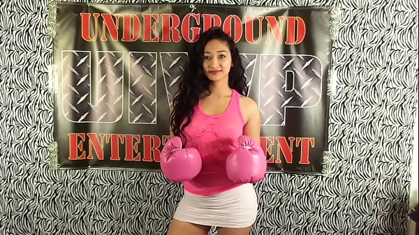 Maxxx Loadz - BIG BREAST BABE AT UIWP ENTERTAINMENT Mixed Match