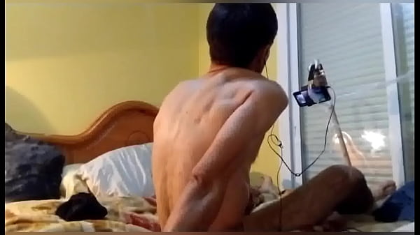 Desnudo, masturbaci&oacute;namateur