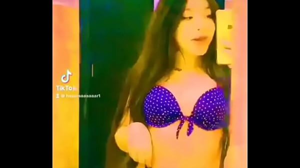Hajar saber bikini