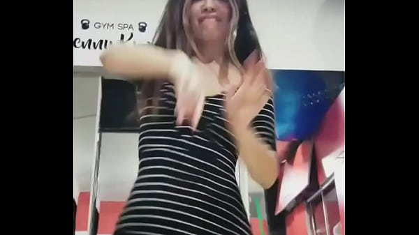 Download Video - Jenny kume  L Dancing