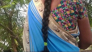 インド人主婦が森の中で熱いセックスをする自家製