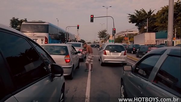 Download Video - Fudendo com vendedor de amendoim do sinal