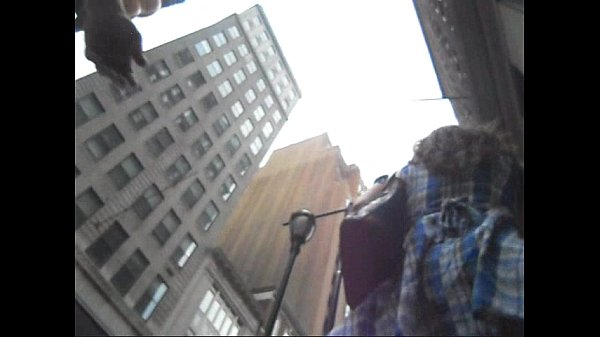 STREET UPSKIRT