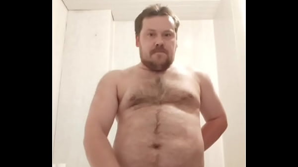 This gay guy likes to masturbate on camera)))