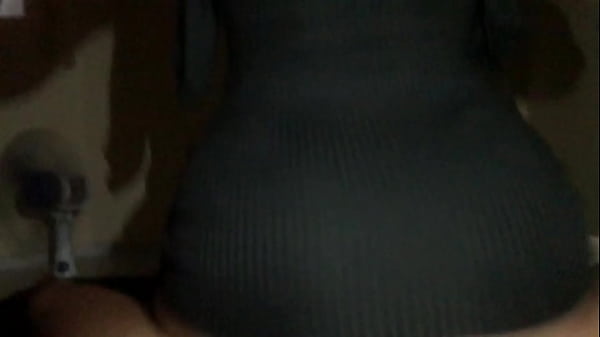 Download Video - Minha meia irm&atilde; veio passar o feriado aquilo em casa agente bebeu e 20 minutos depois ela falou que queria gozar em min&period;