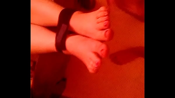 cum on feet