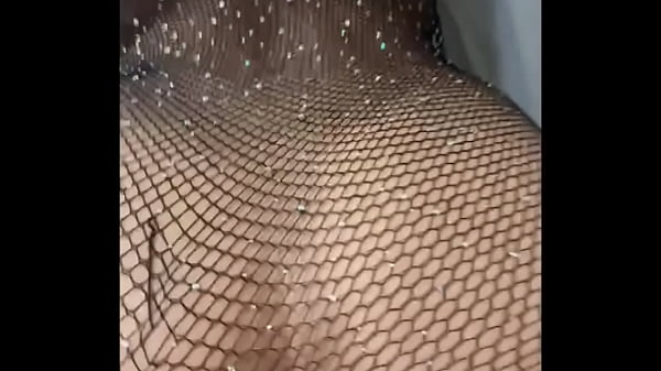 Mon Voisin Me Pénètre Avec Son Énorme Bite