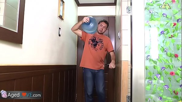 Download Video - AgedLovE Latina Chubby Granny Fucking Youngster