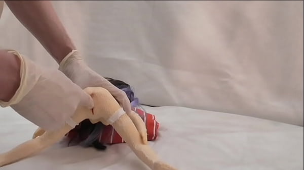 spit-backdoll belly show