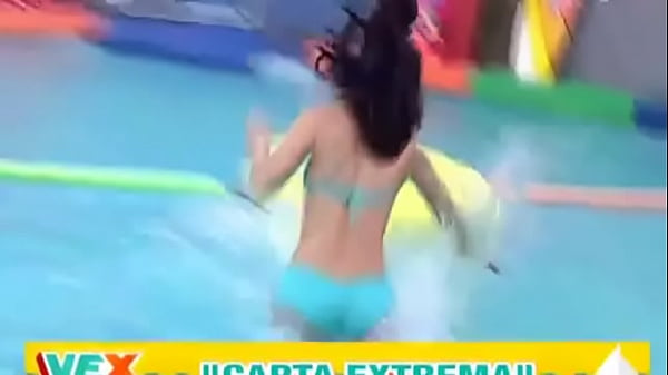 [HD] Claudia Ramirez shows more than the account in EXTREME SUMMER [Low, 360p]
