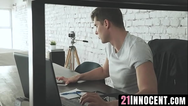 21Innocent.com - Ivana's toe-sucking delight during a heated bedroom brawl
