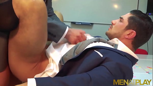 MENATPLAY Latins Dato Foland And Frank Valencia...