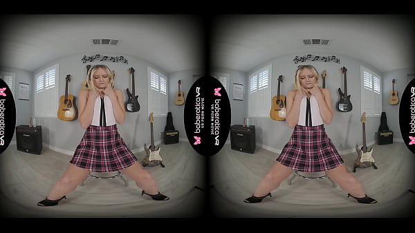 Solo teen, Natalia Queen is drilling her pussy, in VR