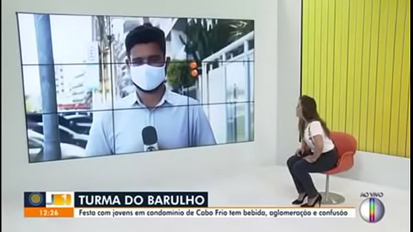 Ana Paula comendo cú de novinho da região dos lagos
