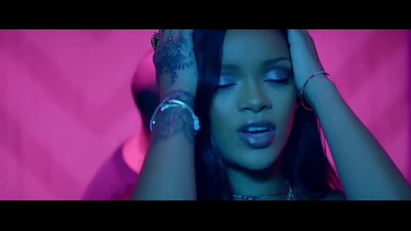 Download Video - Rihanna