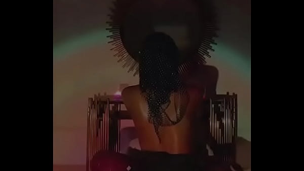 Twerk Chaud