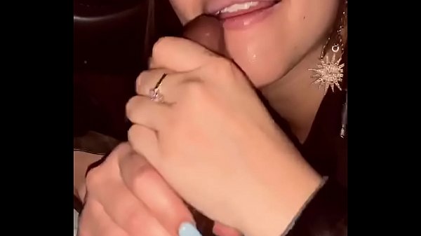 Download Video - Uber driver gets a tip&comma; a warm mouth to put his cock and load in