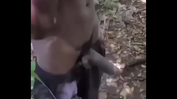 Neg&atilde;o que tomava conta de carro na rua me fudeu...