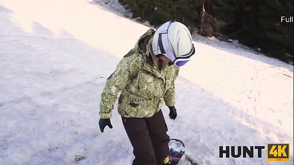HUNT4K. When Husband is Loser, Wife Fucks any Skier