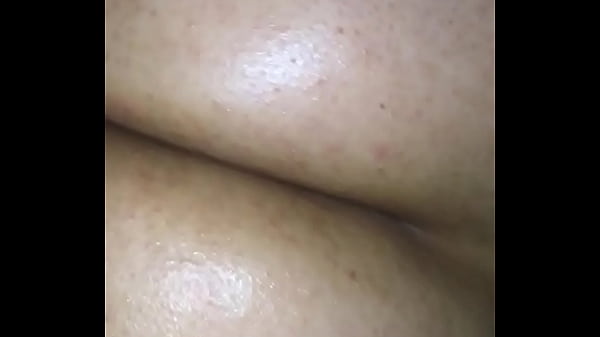 thumb arab ass