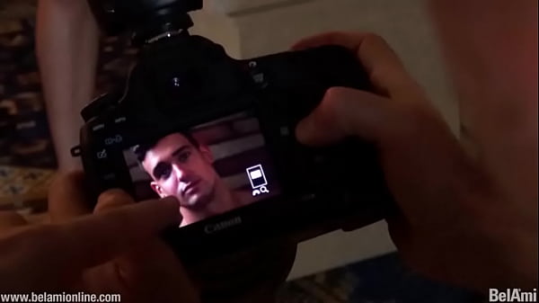 Download Video - 4 str8 guys stripping