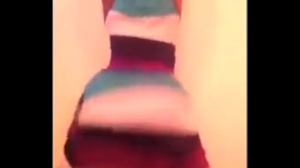 Big ass booty clapping