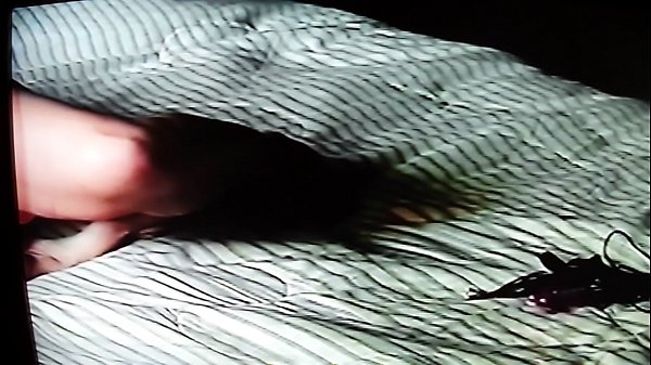 NIKKI MASTURBATING TILL ORGASM