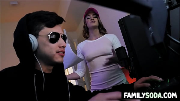 Gamer stepbro bangs stepsis
