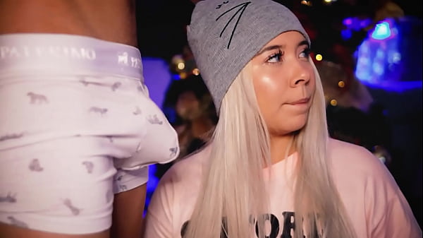 Download Video - I call my parents like a good girl&comma; while I play with my boyfriend's cock&period; Feeling naughty makes me very horny and my desire is to become your favorite virtual whore