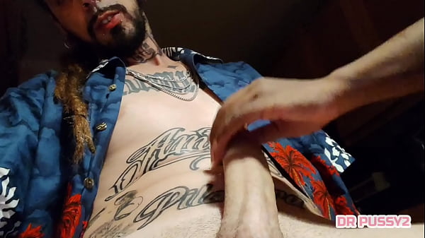 AFRICAN WOMAN MASTURBATES HER HUSBAND'S BEST FRIEND IN A WILD WAY AND LET EVERYTHING BE RECORDED WHILE THE HORN IS TAKING THE NIGHT SHIFT