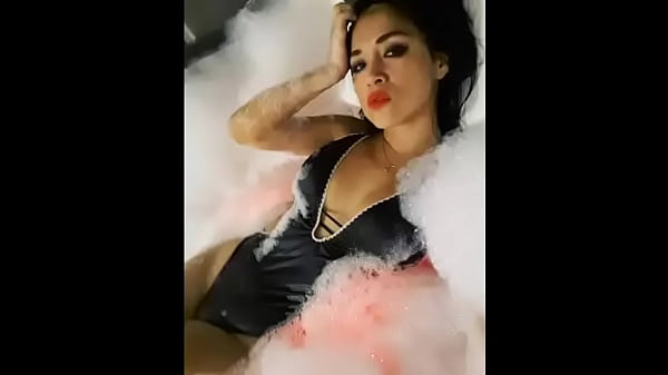 Peruvian Katy Jara sends hot video to boyfriend