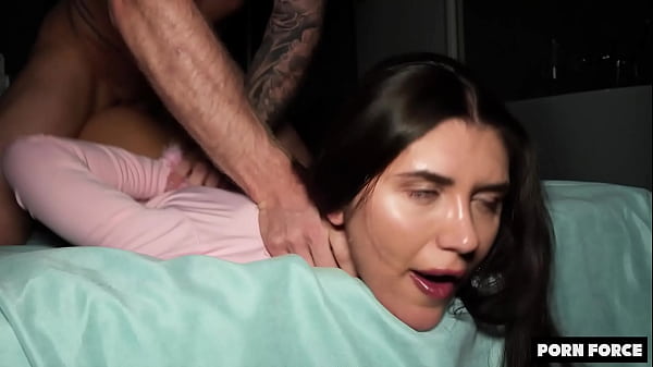 Tongue Fucking Makes Her Explode Hard