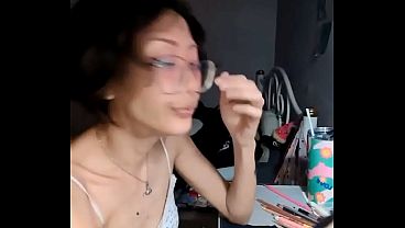 Cute Asian Live Drawing on Bigo