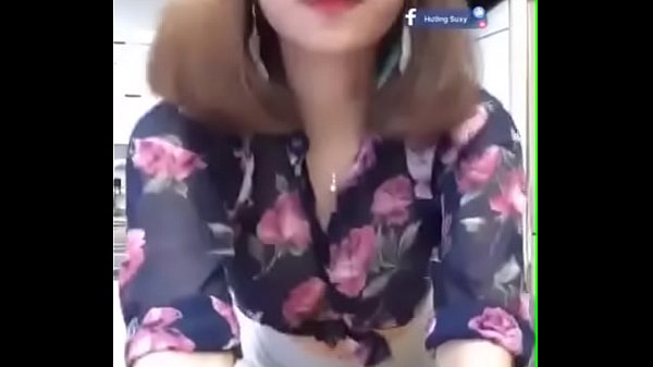 Sexy girl dancing