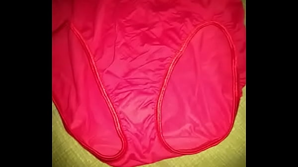 Panty roja mami golfa