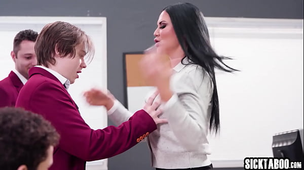 Horny big ass MILF teacher Jasmine Jae banged by three big cock students