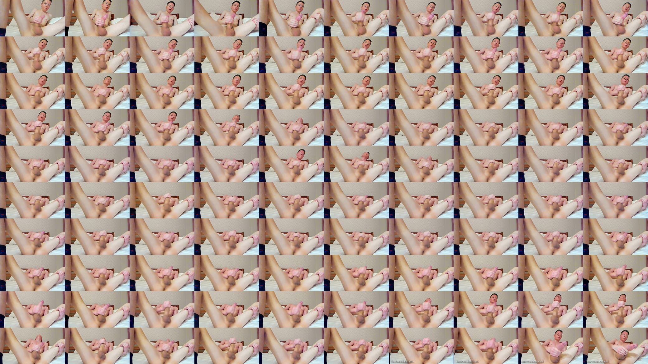Cute twink cums with a big load 预览图